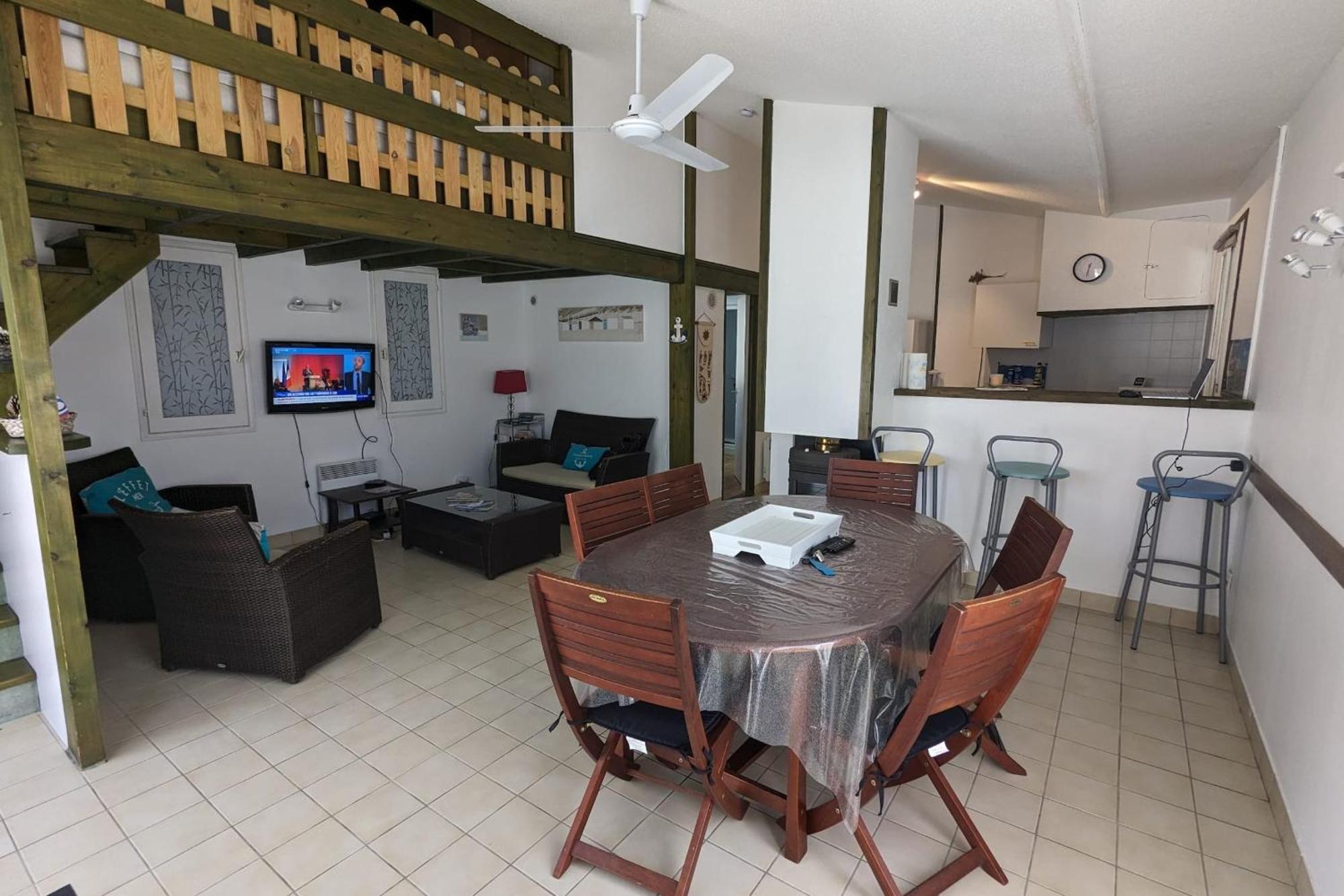 Spacious Nest With Terrace Near The Beach Saint-Hilaire-de-Talmont Luaran gambar